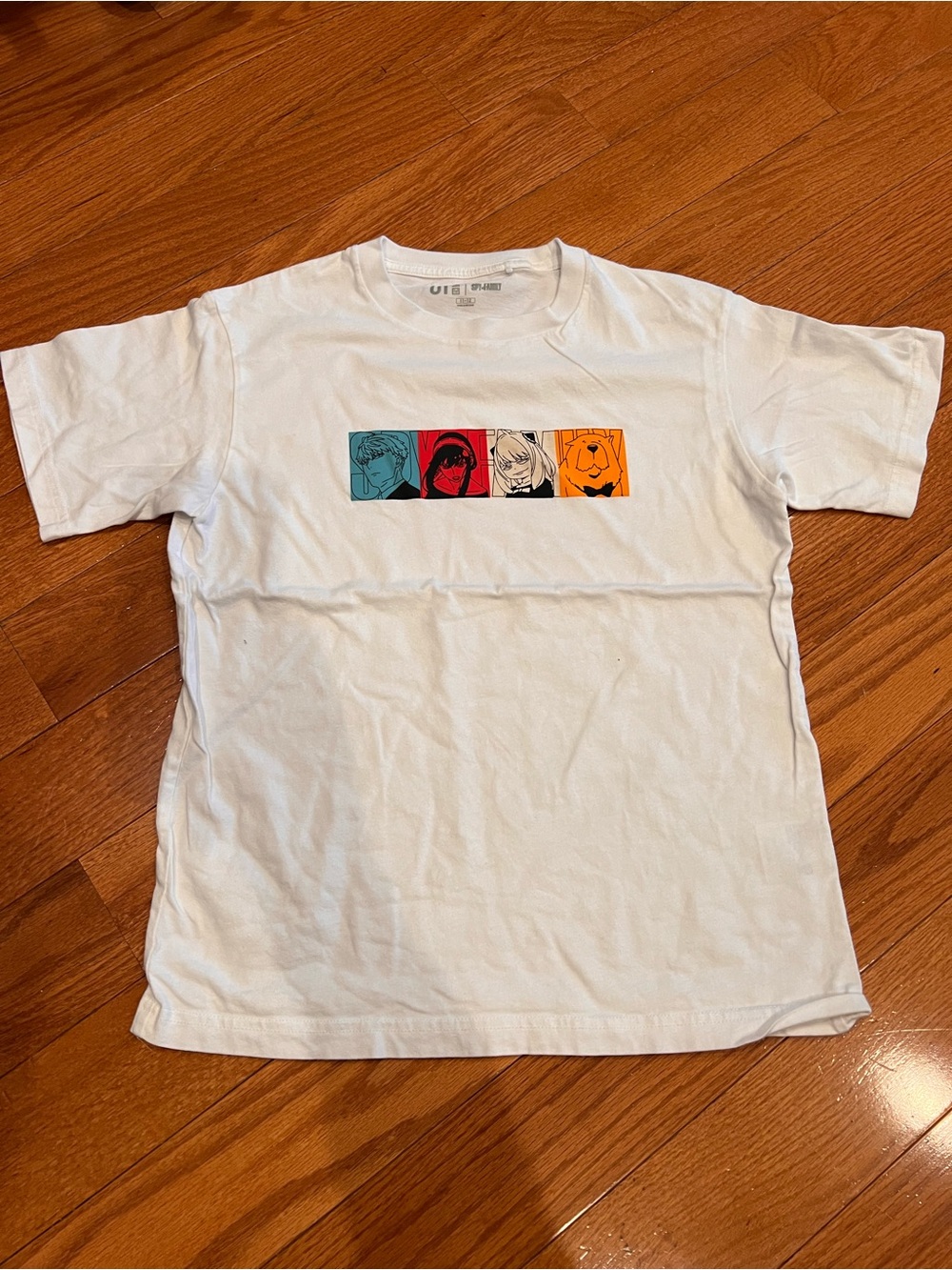 Uniqlo UT Kids SPY X FAMILY Anya Bond Roid Yoru Tee T shirt Size 11/12